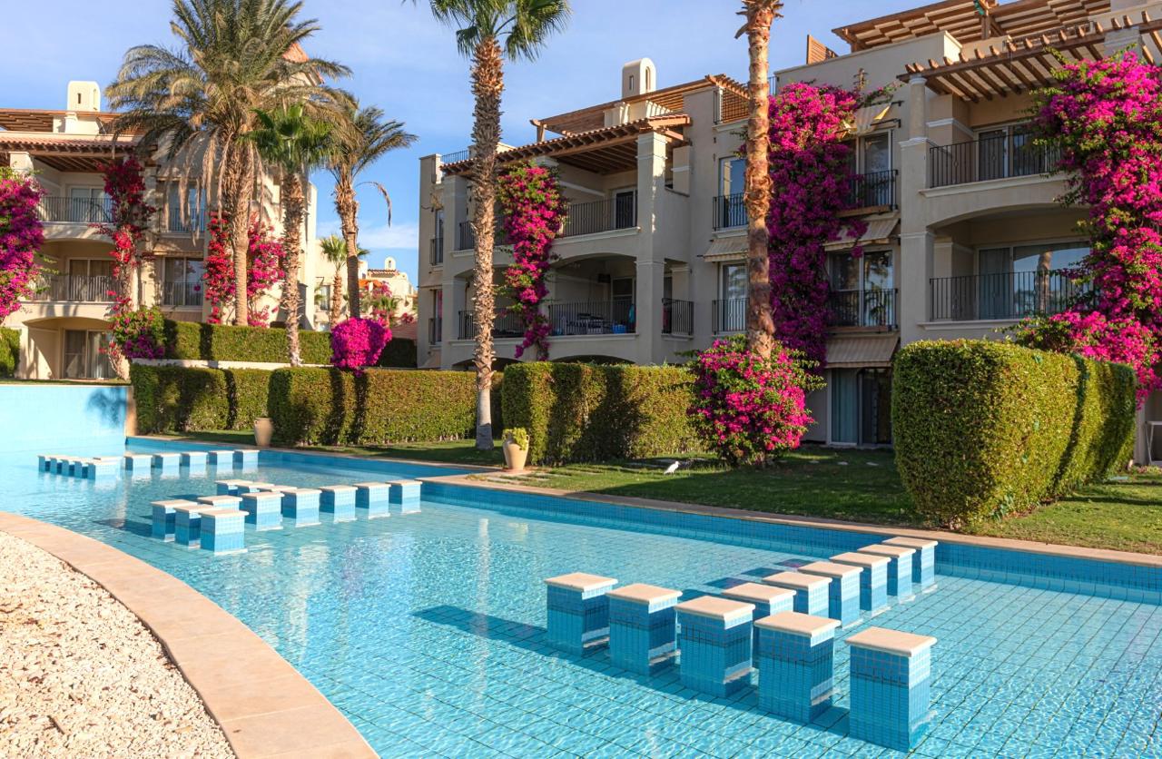 Prestižní hodinová věž v resortu Veranda Sahl Hasheesh